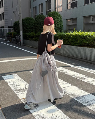 Drawstring pocket volume flared skirt