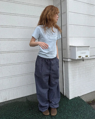 Elastic waistband checkered wide-leg pants