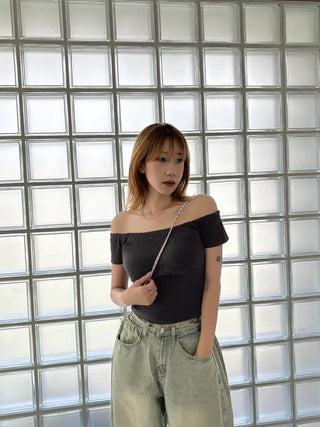 Pigmented Off-Shoulder Short-Sleeve T-Shirt (3 colors)