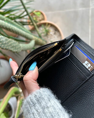 Flap Basic Wallet
