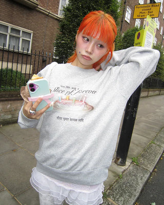 [1st Re-release] (ORIGINAL) Sweet Cake Brushed Fleece Sweatshirt