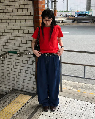 Backbanding Denim Pants