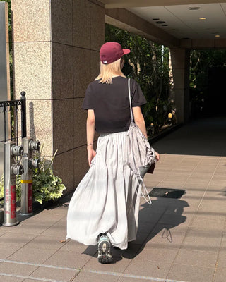Drawstring pocket volume flared skirt