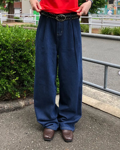 Backbanding Denim Pants