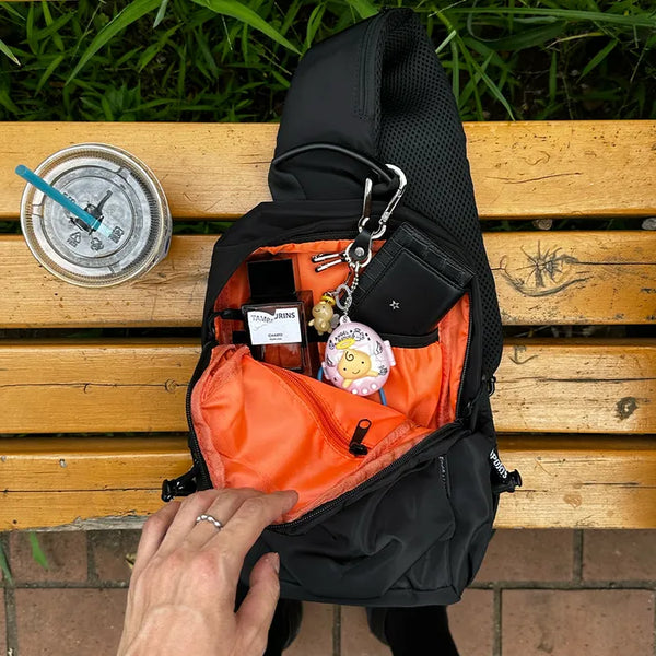 Simple daily bag