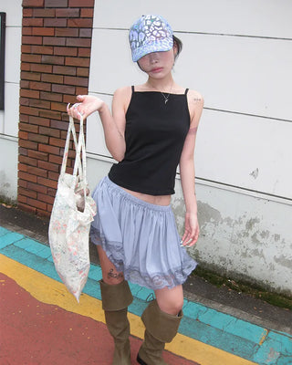 Frill Wrap Antique Flower Tote Bag