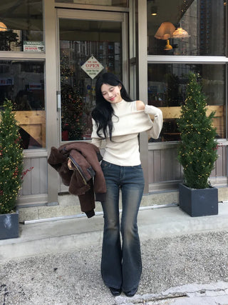 Washed strap denim pants
