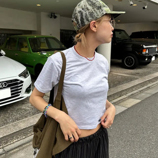Colored cropped short-sleeved T-shirt