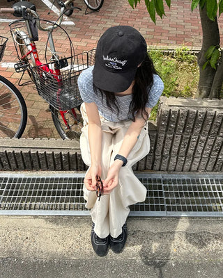Pigment lettering cap