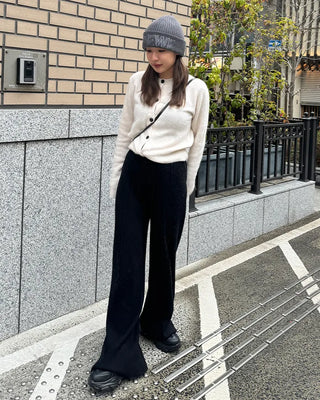 Wide-leg knit pants with elastic waistband