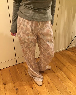 Vintage floral bootcut pants