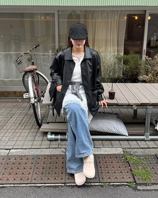 Square shoulder bag