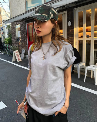 Simple loose half-length T-shirt
