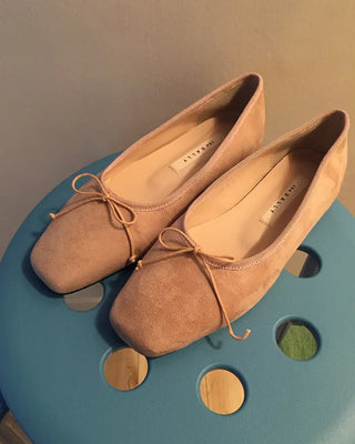 Ribbon square toe flat shoes
