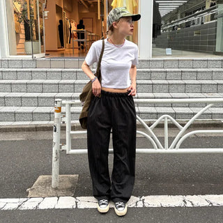 Colored cropped short-sleeved T-shirt