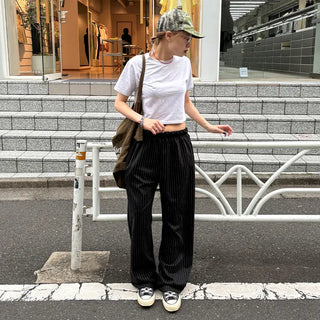 Colored cropped short-sleeved T-shirt