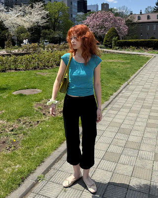 Low-rise capri pants