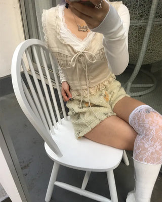 Lace hem cropped sleeveless bustier
