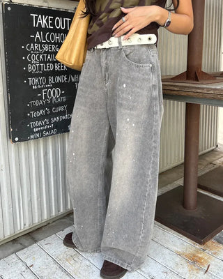 Simple eyelet belt
