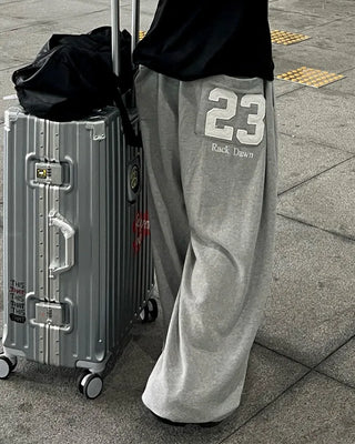 Back embroidered sweatpants