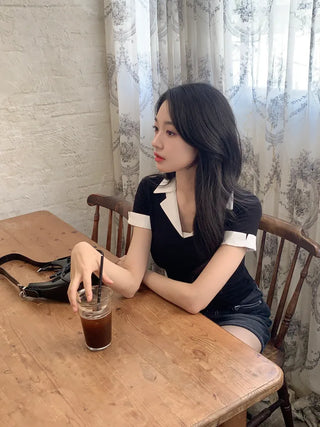 Color-layered short-sleeved T-shirt