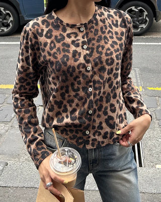 Leopard print semi-cropped cardigan