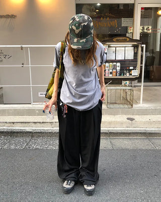 Simple loose half-length T-shirt