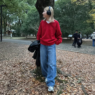 V-neck oversized knit
