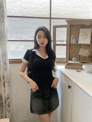 Color-layered short-sleeved T-shirt