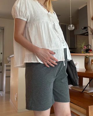 Easy High-Waisted Ribbed Shorts