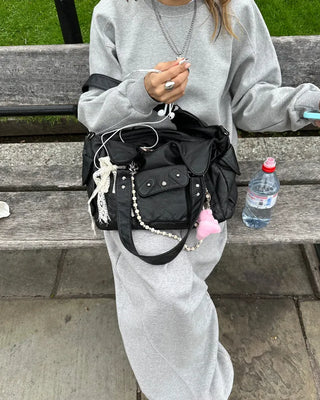 Round neck sleeve piping sweatshirt
