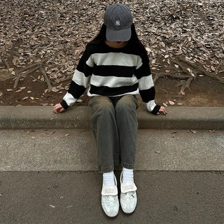 Bold Border Oversized Knit