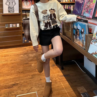 Two-Bear Round Knit
