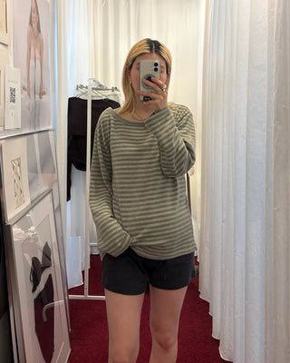 Boat neck striped long cut and sew
