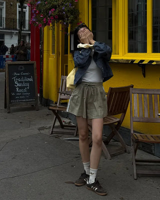 Two-line track elastic waist shorts