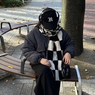 Border check scarf