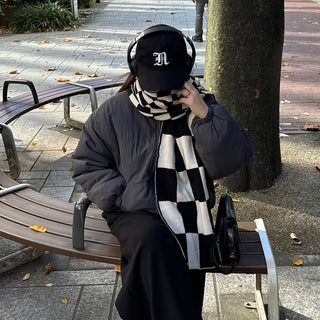 Border check scarf