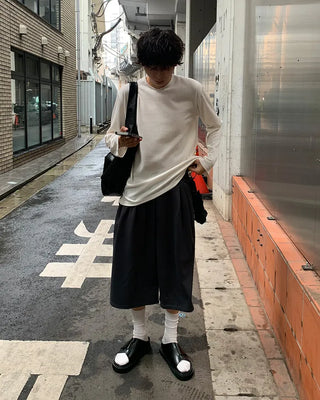 (Unisex) Bermuda-style pleated sweatpants