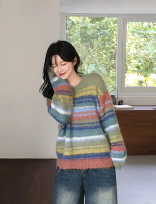 Striped round neck knit