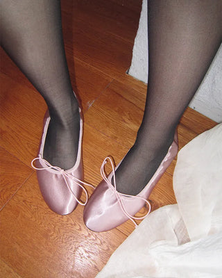 Satin gathered heel flat shoes