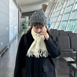 Plain wool tassel scarf