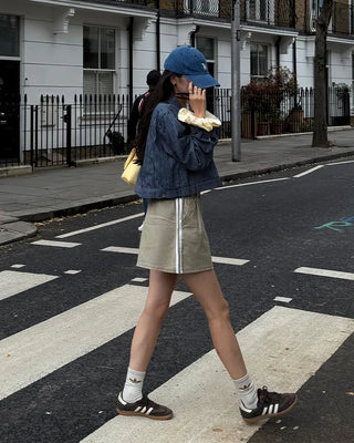 Two-line track elastic waist shorts