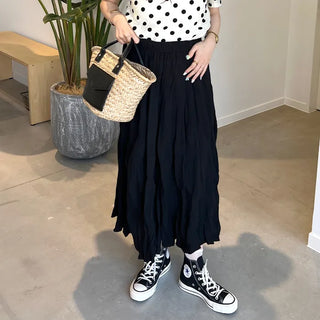 Crinkle pleated long skirt