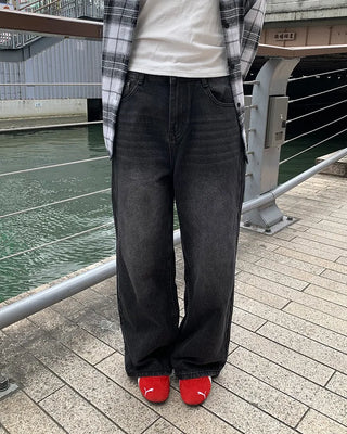 Vintage wide-leg denim pants