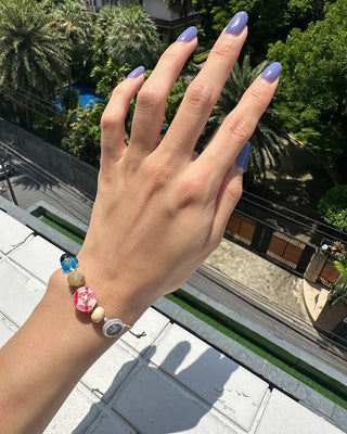 Unique button stone bracelet