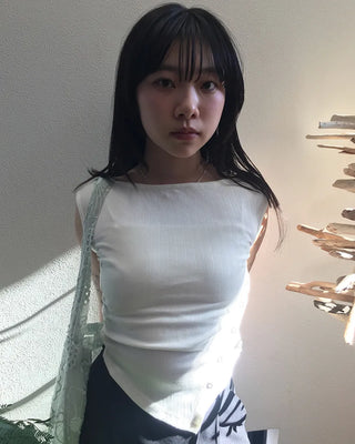 Asymmetrical Snap Button Sleeveless Top