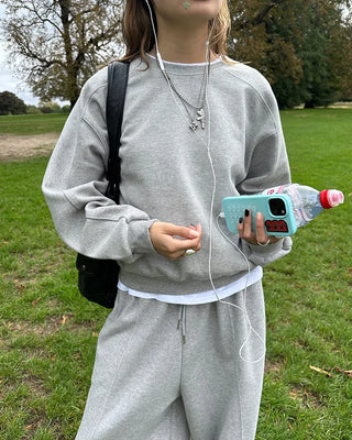 Round neck sleeve piping sweatshirt