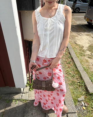 Scalloped lace neck pintuck tank top blouse