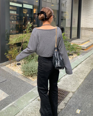 Double-button slit bootcut denim pants