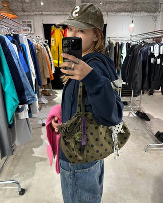 Outer pocket side gathered polka dot Boston bag
